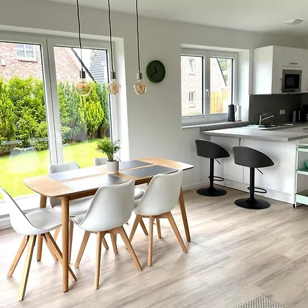 Birkenlund Holiday home *